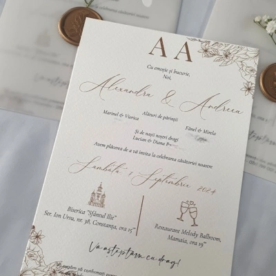 Invitație cu flori aurii