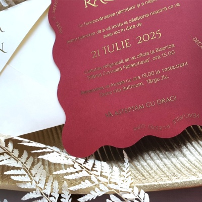 Invitație bordo cu plic ivory personalizat - Img 3