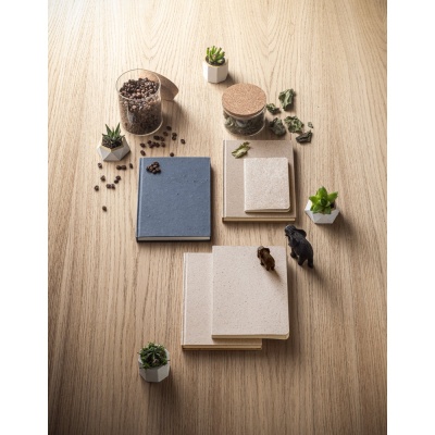 ORGANIC RIGID. Blocnotes A5 cu copertă dură realizată din materie organică de elefant (80%) - Natural deschis - Personalizat - Img 4