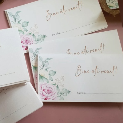 Plic de dar cu trandafiri roz