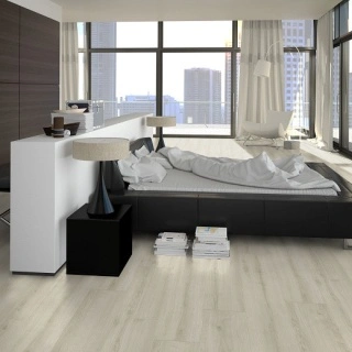 ebro oak decor