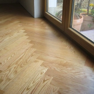 Herringbone Stejar 500x70x21mm Extra 