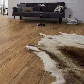 Laminat EVEREST OAK BRONZE 12mm detaliu