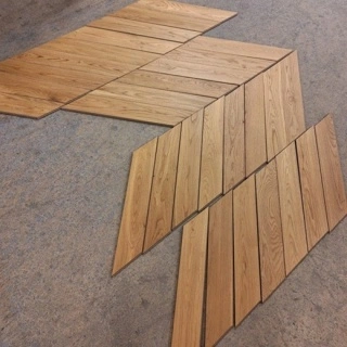 Parchet chevron stejar CD 95x10mm lac 