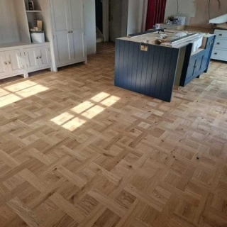 BAsket Weave parchet Bristol