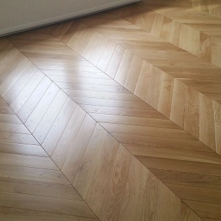 Chevron Stejar Natur 120/19.7mm Mat