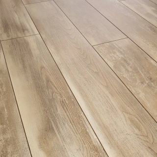 Laminat Swiss Solid Oak Island 12mm