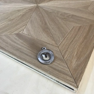 Parchet Royal Star 1