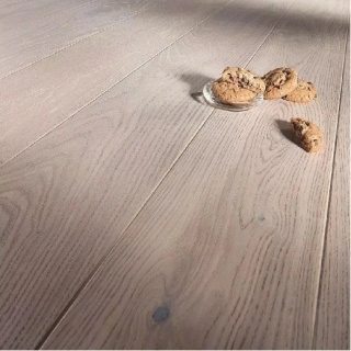 Parchet triplustratificat Biscuits Grande 180/14mm