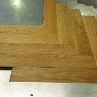 Parchet Stejar 700x120x19.5mm Select bistrita