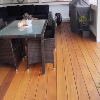 Deck lemn Garapa KD 90mm profil drept ulei
