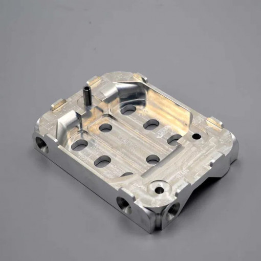 Suport Filtru Motorina John Deere RE28535