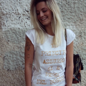 Maglia Donna "Il principe azzurro si è perso nel bosco"