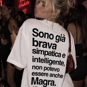 Maglia Donna "Sono già brava, simpatica e intelligente..."
