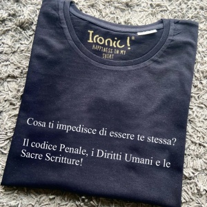 Maglia Donna "Cosa ti impedisce?"