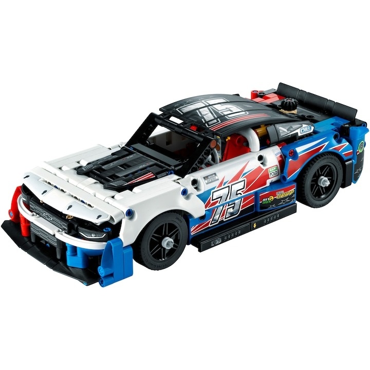 LEGO® Technic - NASCAR® Next Gen Chevrolet Camaro ZL1 42153, 672 piese - 2 | YEO