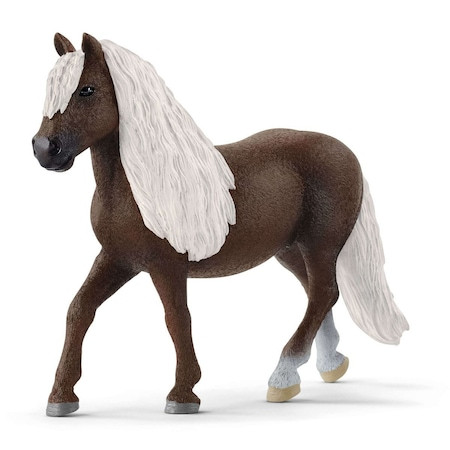 Figurina Schleich, Farm World, Iapa Padurea Neagra