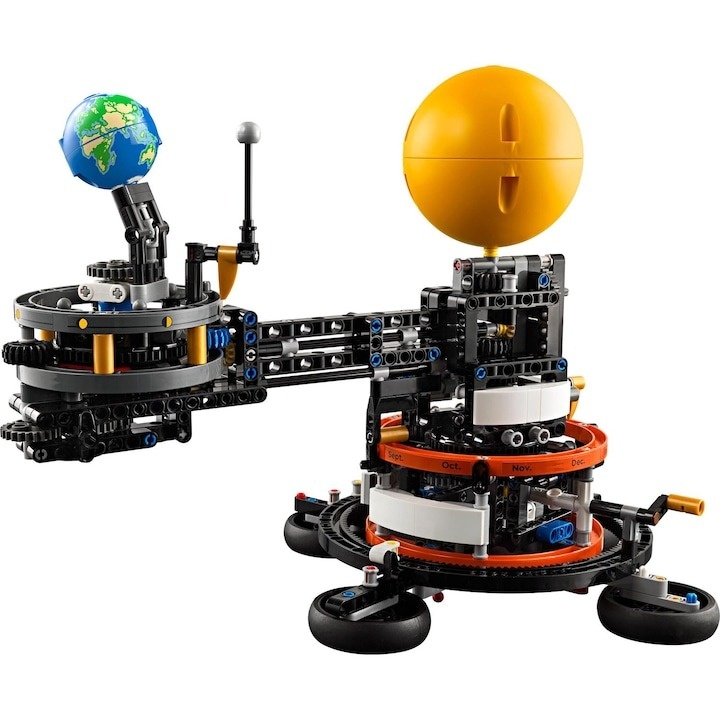 LEGO® Technic - Planeta pamant si luna pe orbita 42179, 526 piese - 1 | YEO