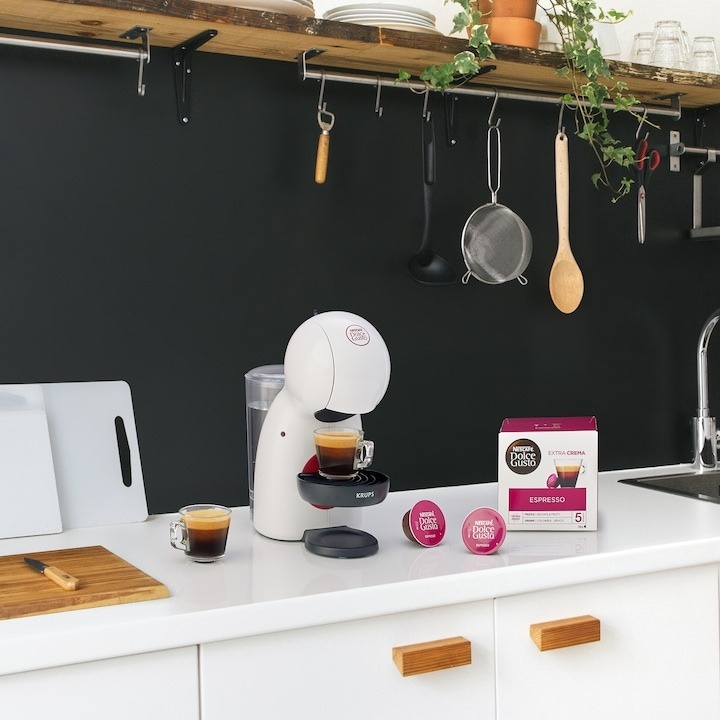 Espressor cu capsule KRUPS NESCAFÉ® Dolce Gusto® Piccolo XS KP1A3110, 15 bari presiune, 1600 W, capacitate rezervor 0.8 L, functie Eco, alb & rosu - 2 | YEO