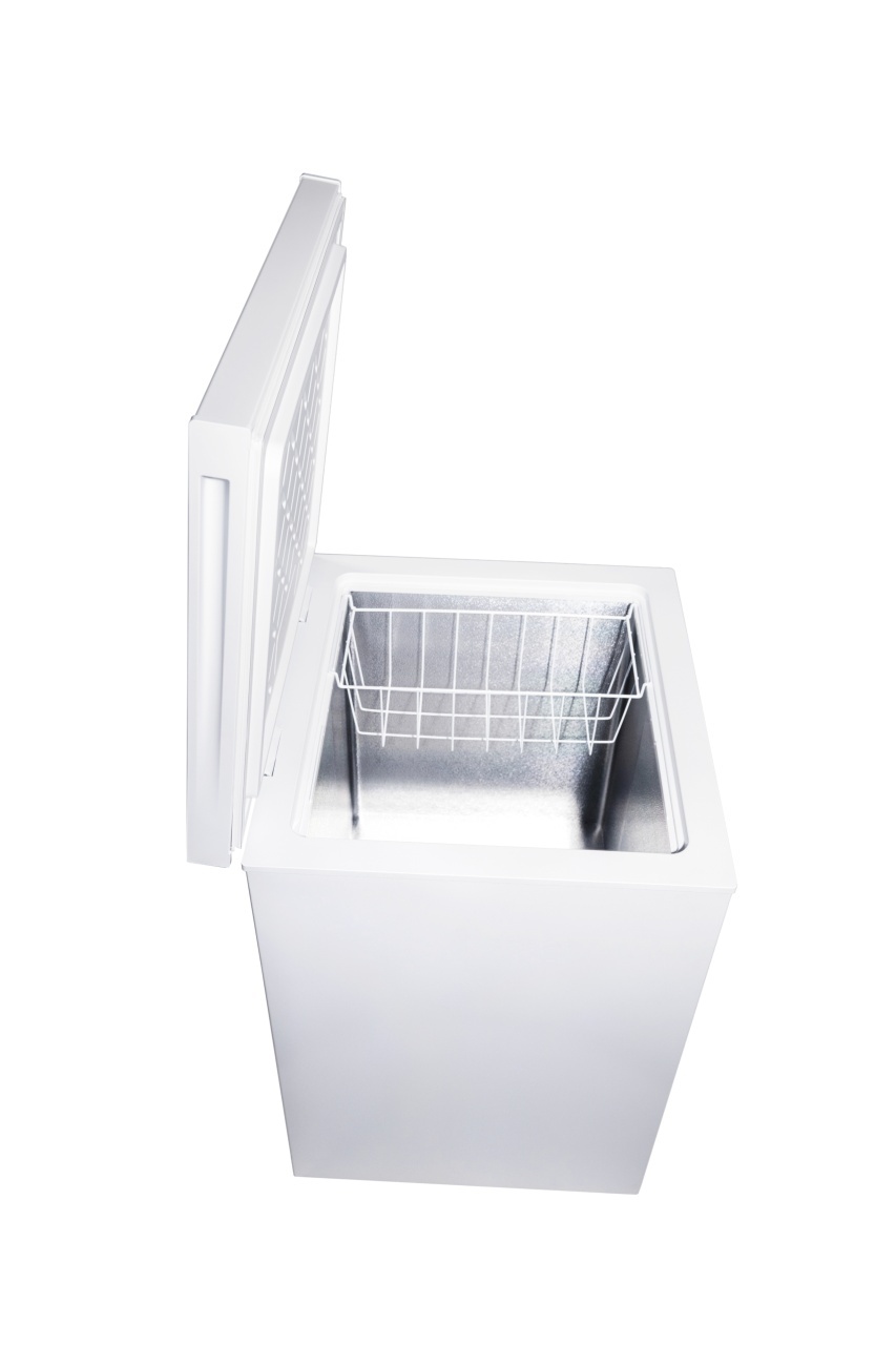 Lada frigorifica VIVAX CFR-143, Capacitate 143L, Clasa E, Conditii