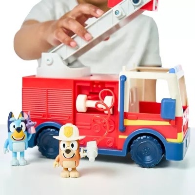 Set de joaca Bluey - Camionul de Pompieri, cu figurina inclusa - 1 | YEO