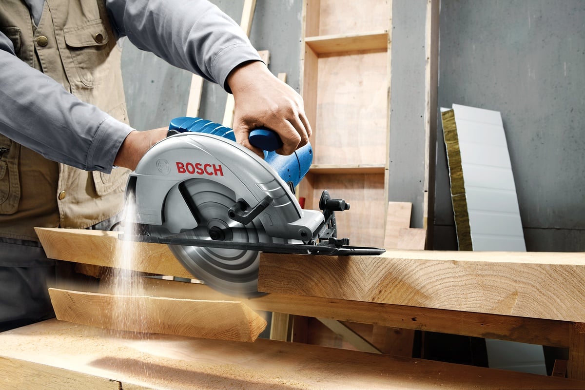 Bosch GKS 235 Turbo Ferastrau circular 2050 W, 235 mm - 1 | YEO