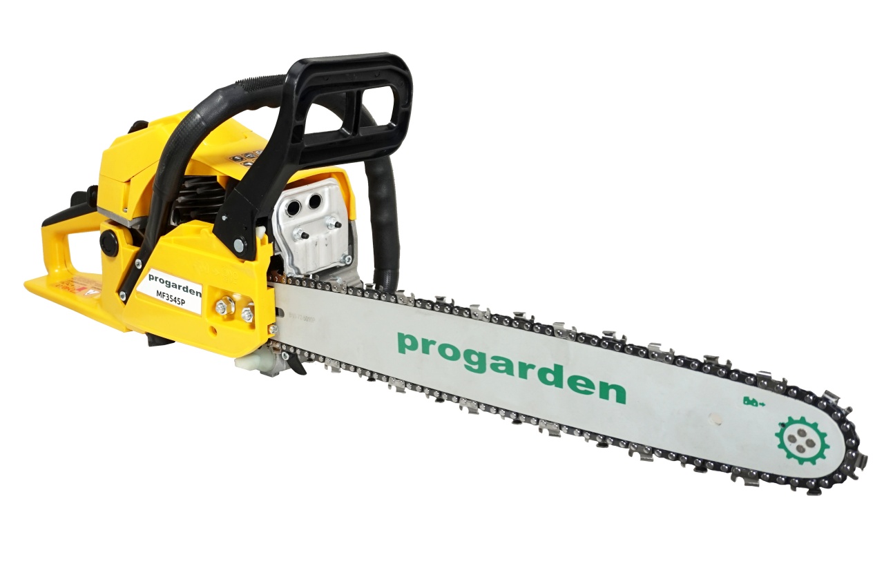 ProGARDEN MF3545P Motofierastrau 450mm, 3.4CP, benzina 2t, 55cmc + Capra taiat lemne + Cadou lama si lant