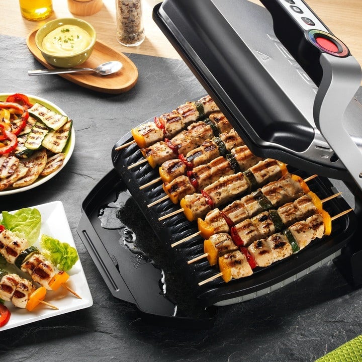 Gratar electric Tefal OptiGrill+ GC706D34, 2000 W, 6 programe automate, indcator pentru nivelul de gatire, functie dezghetare, placi detasabile, inox/negru