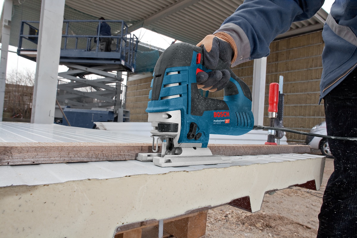 Bosch GST 150 CE Fierastrau vertical, 780 W - 2 | YEO