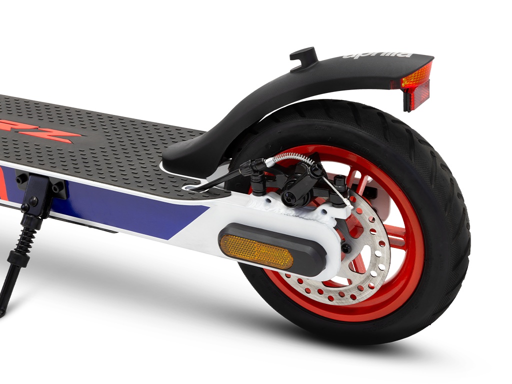 Trotineta electrica cu semnalizari Aprilia E-SRZ Motor 350W, auton. 20 Km, viteza max 25 Km/h - 3 | YEO