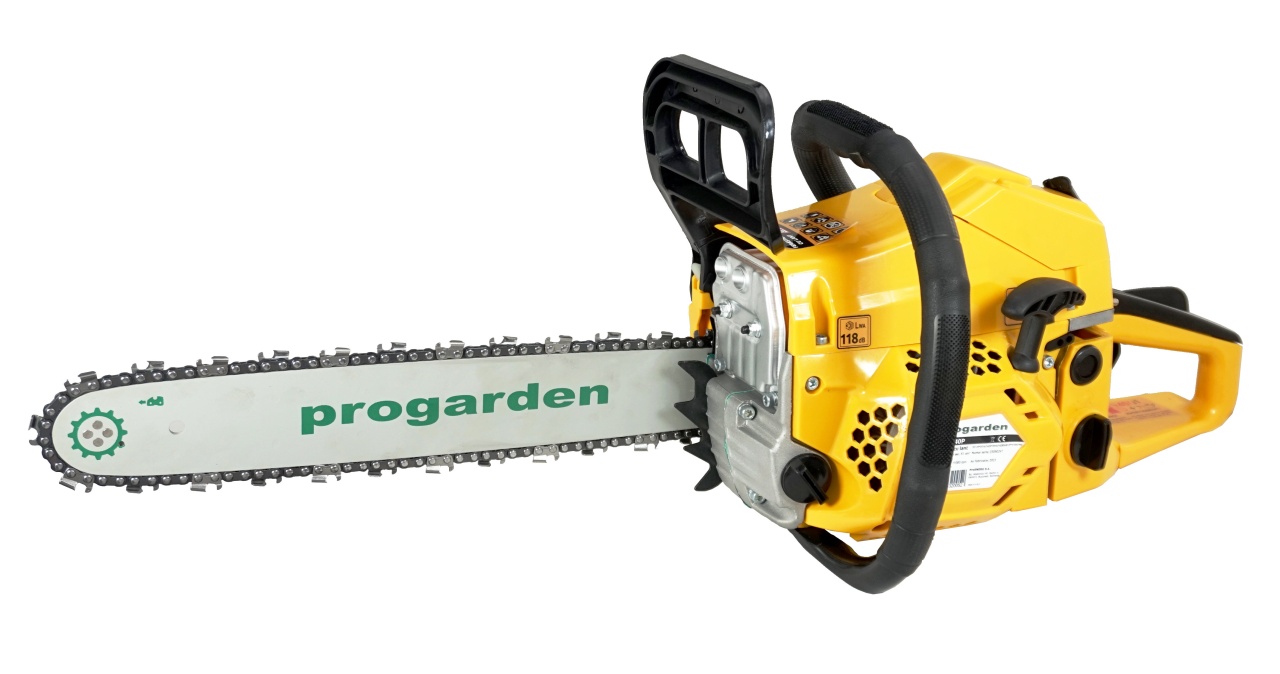 ProGARDEN MF3040P Motoferastrau 400mm, 3CP, benzina 2t, 51cmc + Cadou lama si lant de 400mm x 0.325