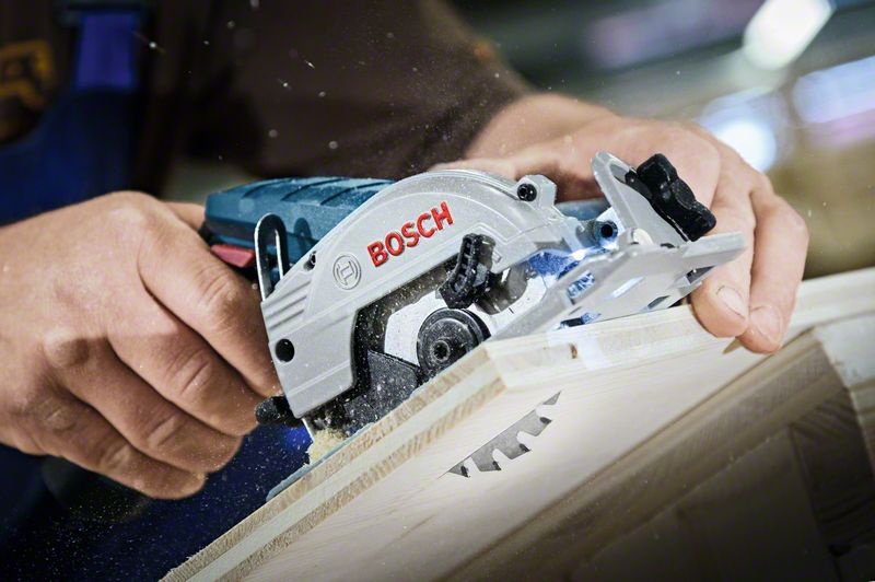 Bosch GKS 12V-26 (solo) Fierastrau circular Li-Ion, fara acumulator in set
