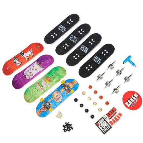 Set 4 mini Skateboarduri Tech Deck Baker cu Piese de Schimb, 9 cm