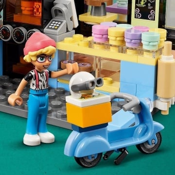 (Resigilat) LEGO® Friends - Cafenea din orasul Heartlake 42618, 426 piese - Img 9