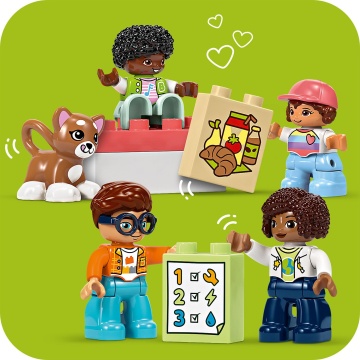 LEGO® DUPLO - Tren comunitar mare si interactiv 10428, 103 piese - Img 6