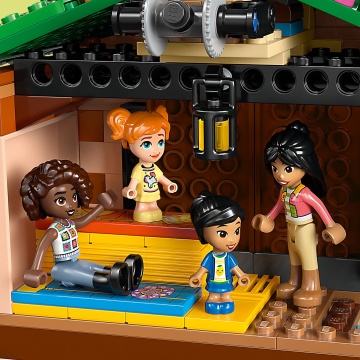 LEGO® Friends - Ferma si grajd pentru ponei 42654, 727 piese - Img 8