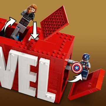 LEGO® Marvel - Sigla si minifigurine Marvel 76313, 931 piese - Img 6