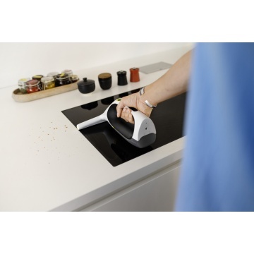 Aspirator pentru geamuri Karcher WV 2, autonomie 35 min, rezervor 120 ml, recipient pulverizator cu laveta, duza lata, duza ingusta, incarcator, 1.633-672.0, Alb - Img 7