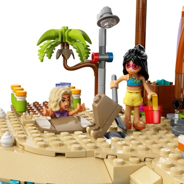 LEGO® Friends - Statiune de pe litoral pentru vacanta cu familia 42673, 1140 piese - Img 4