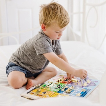 Set de joacă Melissa & Doug Placa din lemn cu zavoare 3 Ani+ - Img 3
