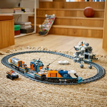 LEGO® City - Trenul expres al exploratorilor spre Polul Arctic 60470, 1517 piese - Img 8