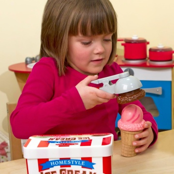 Melissa & Doug – Set de joaca din lemn magnetic Servire de îgnhețată, Multicolor, 3 ani+ - Img 4