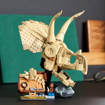 LEGO® Jurassic World - Fosile de dinozaur: craniu de Triceratops 76969, 468 piese - Img 8