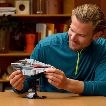 LEGO® Star Wars – Acclamator-Class Assault Ship™ 75404, 450 Piese, 18 ani+ - Img 5