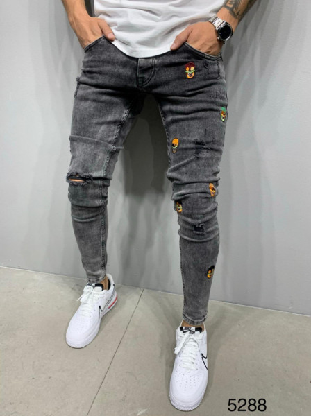 ROCKSTAR SLIM FIT JEANS  DIRTYGREY CODE : BGAS509