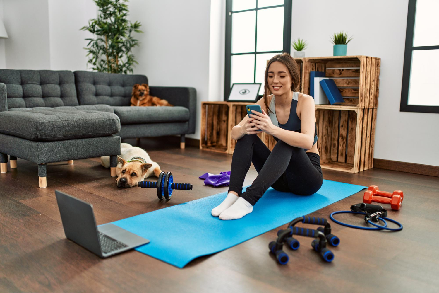Cum să-ți amenajezi un colț de fitness acasă eficient și accesibil