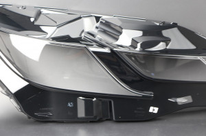 Set 2 sticle faruri pentru Volkswagen Passat Arteon (2019 - ) - Img 2