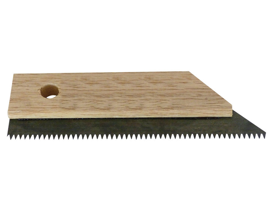 Spatulă dințată cu mâner din lemn - 16