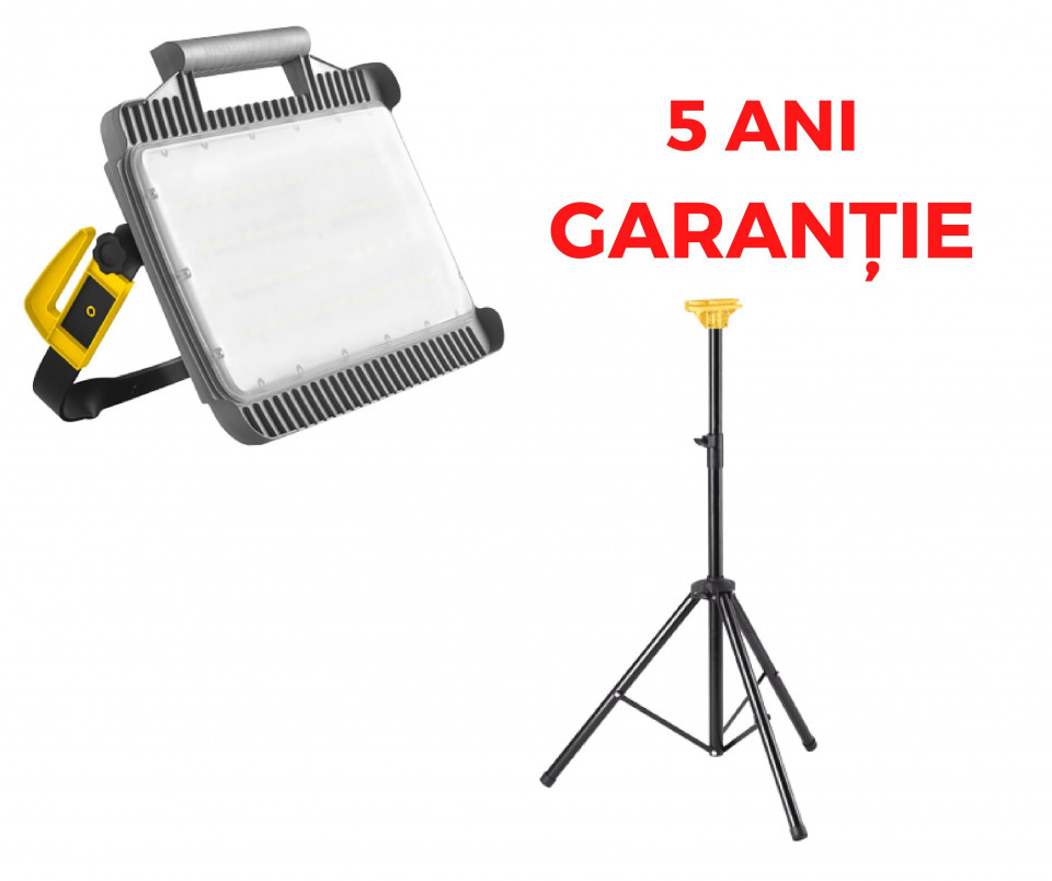 Proiector 4300 lumeni Magnum Future LED 32 W, IP54, IK10, rezistent la impact + trepied