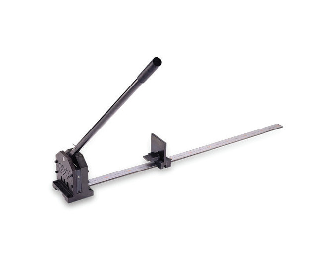 DRCP-559140 Perforator hidraulic pentru profile
